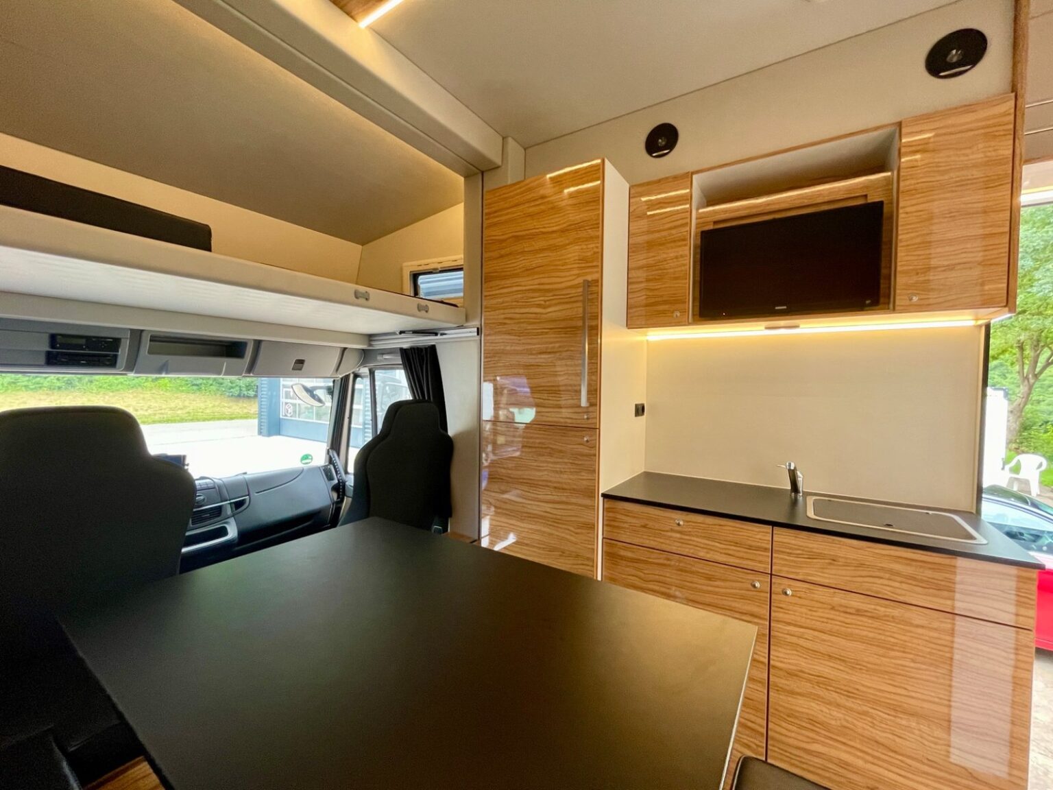 RJH Ecoline H3 Pferdetransporter Wohnbereich