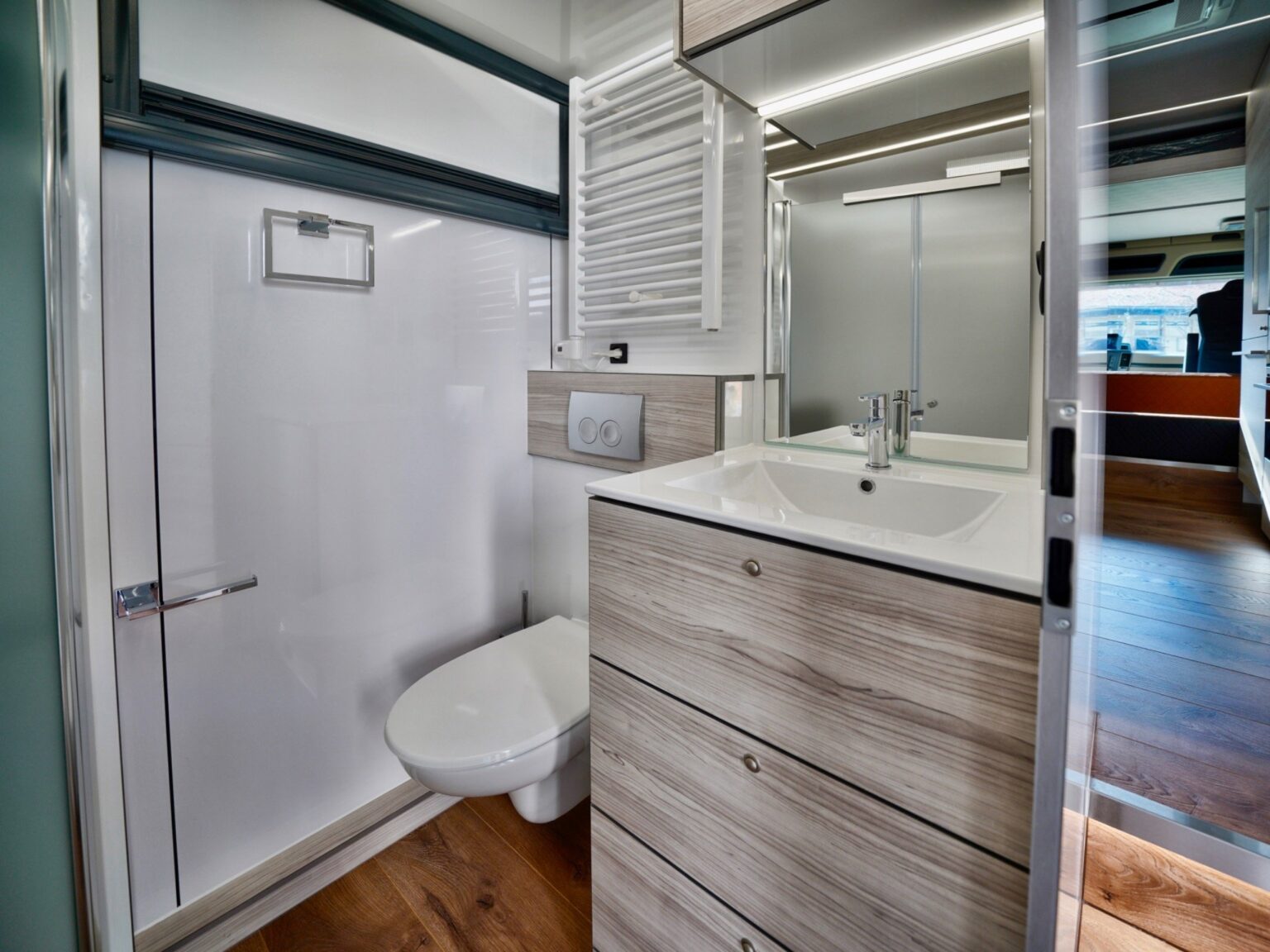 Badezimmer RJH Exclusive H6