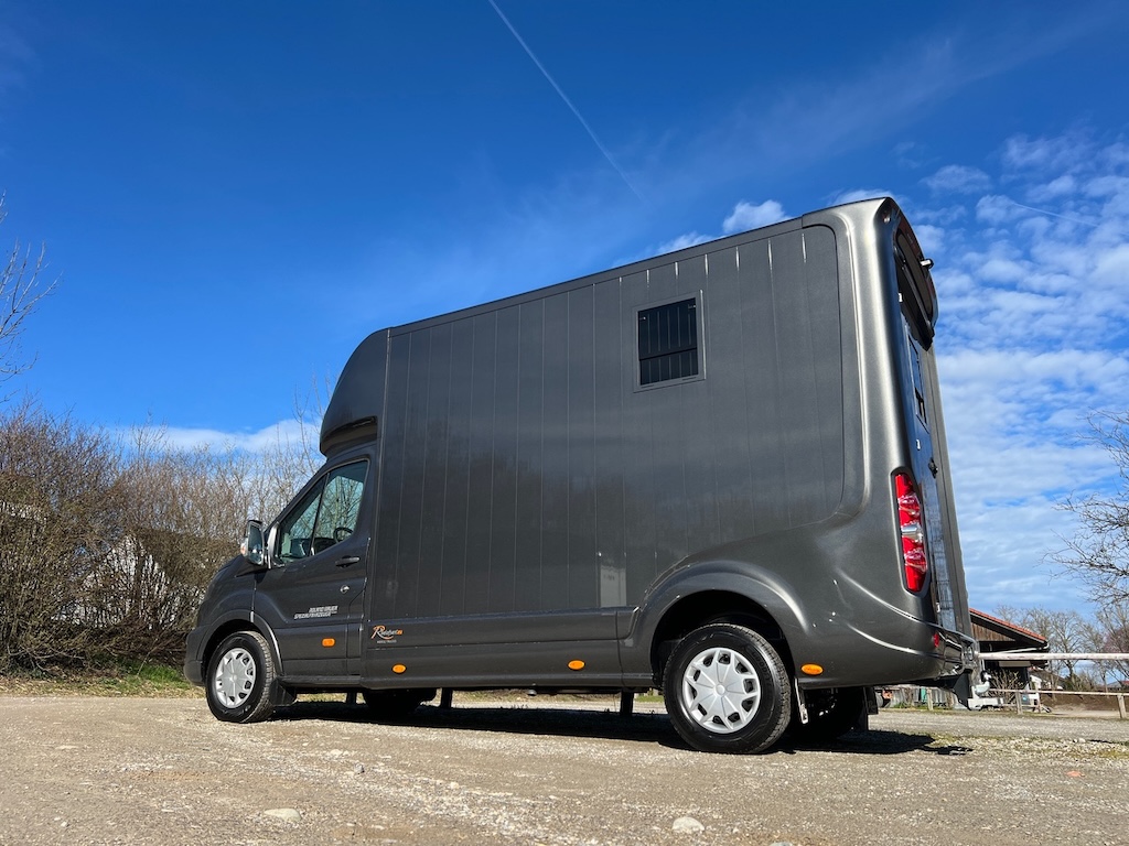 FORD Roelofsen Parados Sport 2-Pferdetransporter