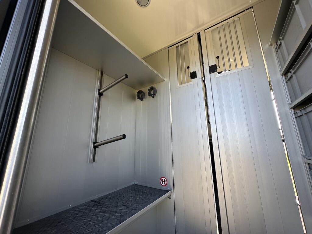 MAN TGE Roelofsen Parados Sport XL 2-Pferdetransporter