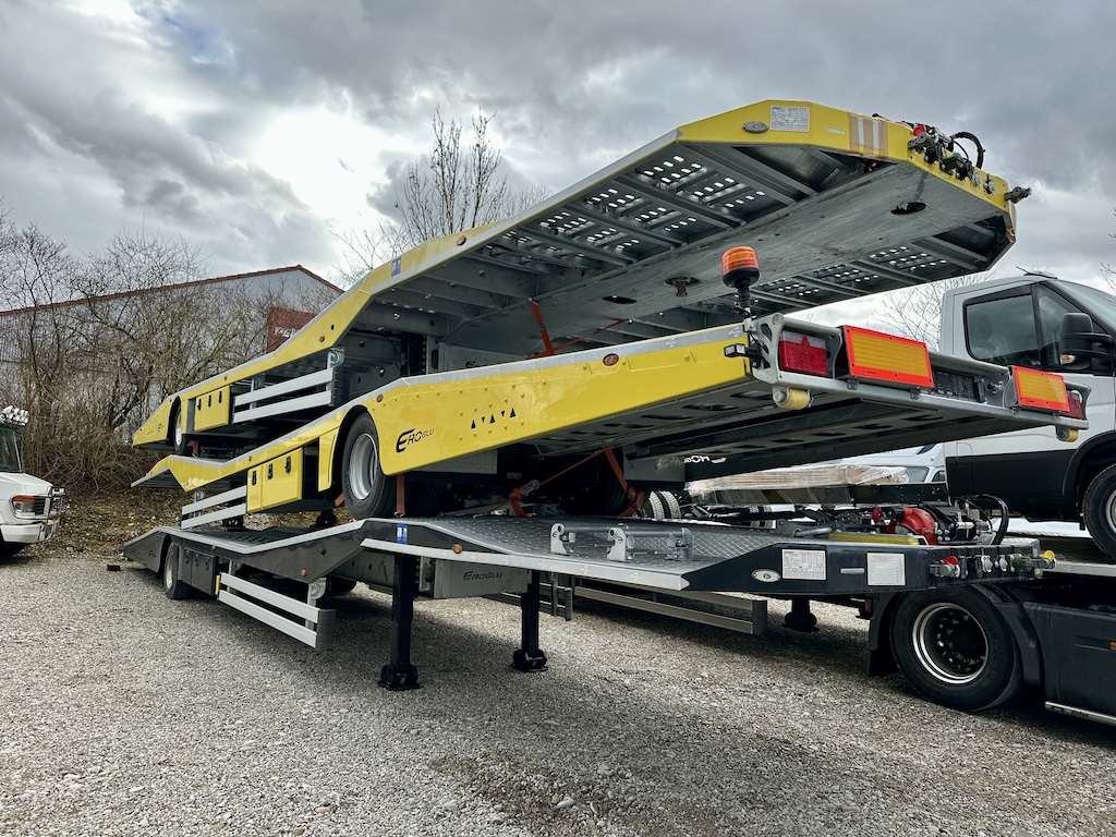 Eroglu Auflieger Autotransporter - caravan carrier LKW