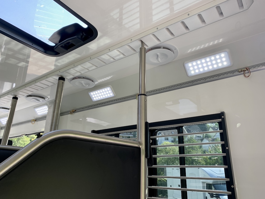 Mercedes-Benz Actros 1835 RJH Exclusive H5 Pferdetransporter