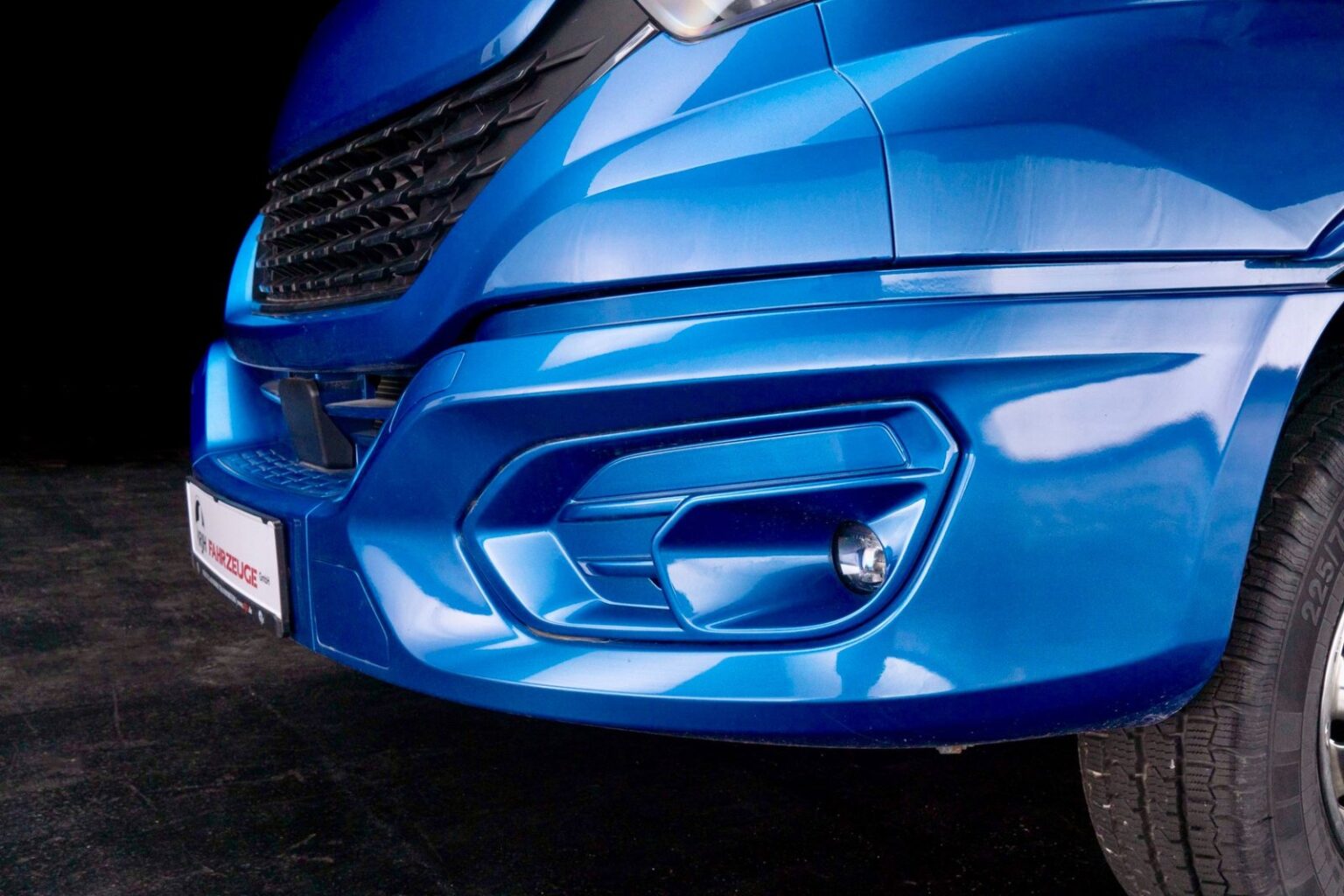 RJH Sport Pro Pferdetransporter