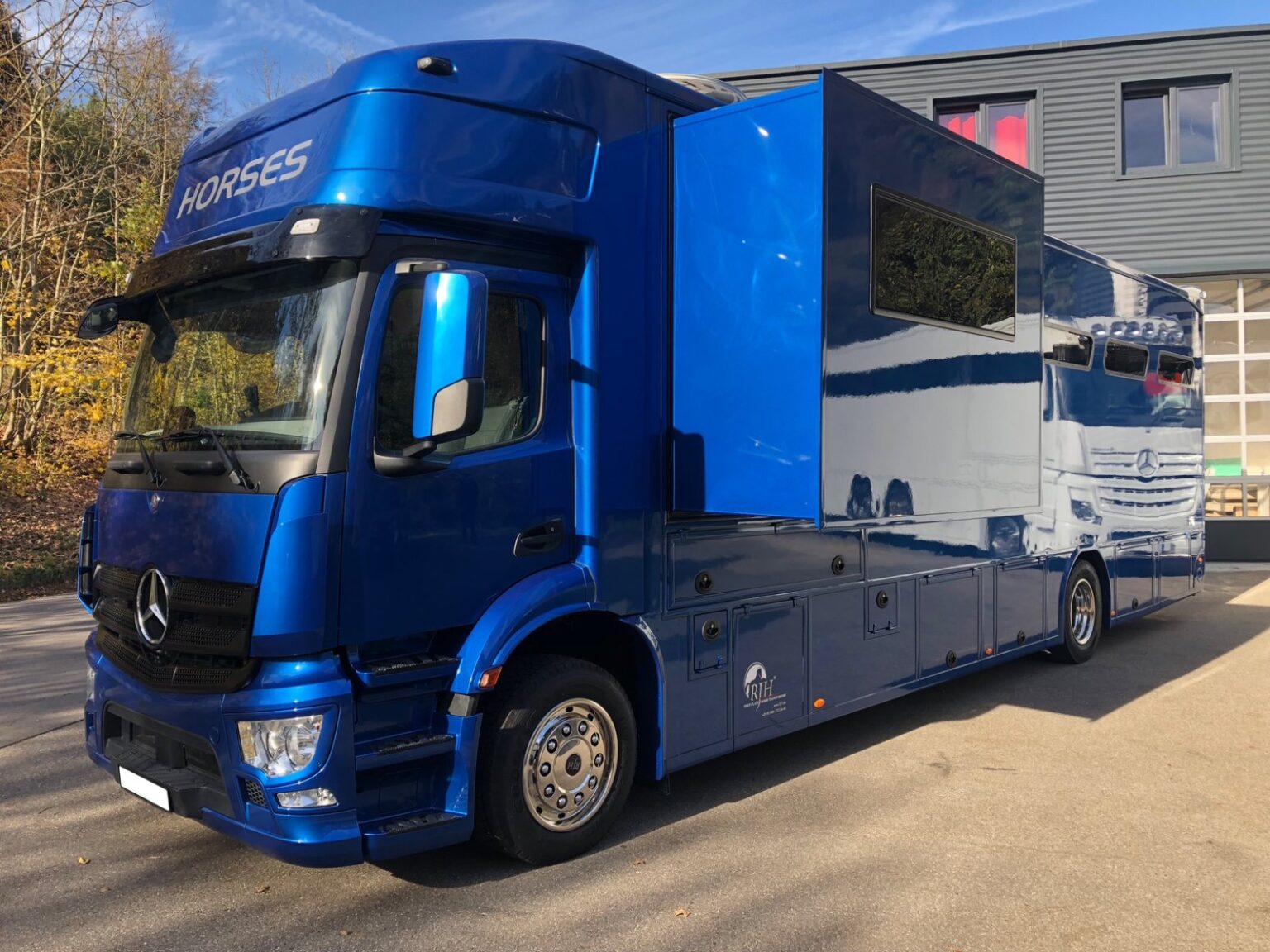 RJH Exclusive H4 Loft