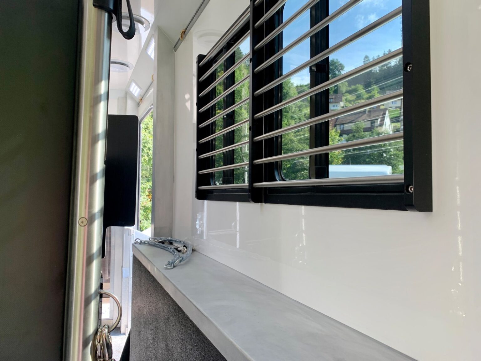 RJH Exclusive H5 Pferdebereich Fenstergitter