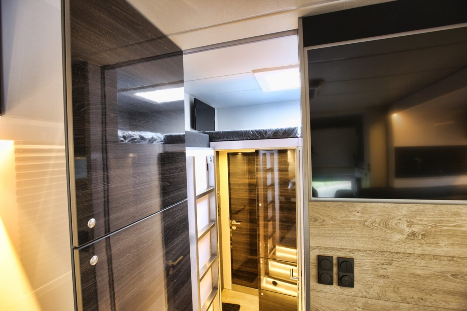 RJH Exclusive H5 Wohnbereich