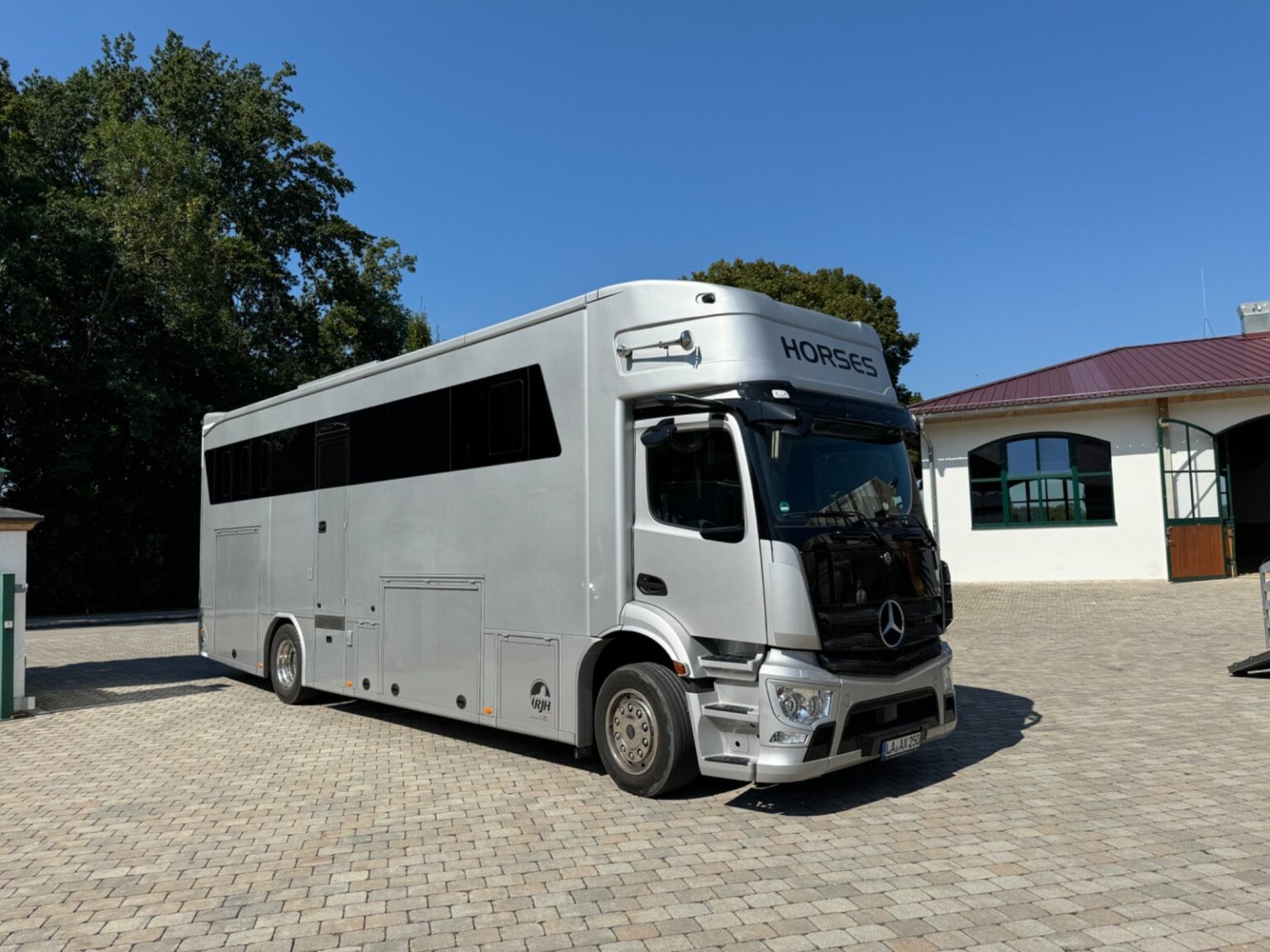 RJH Exclusive H4 Loft Silber