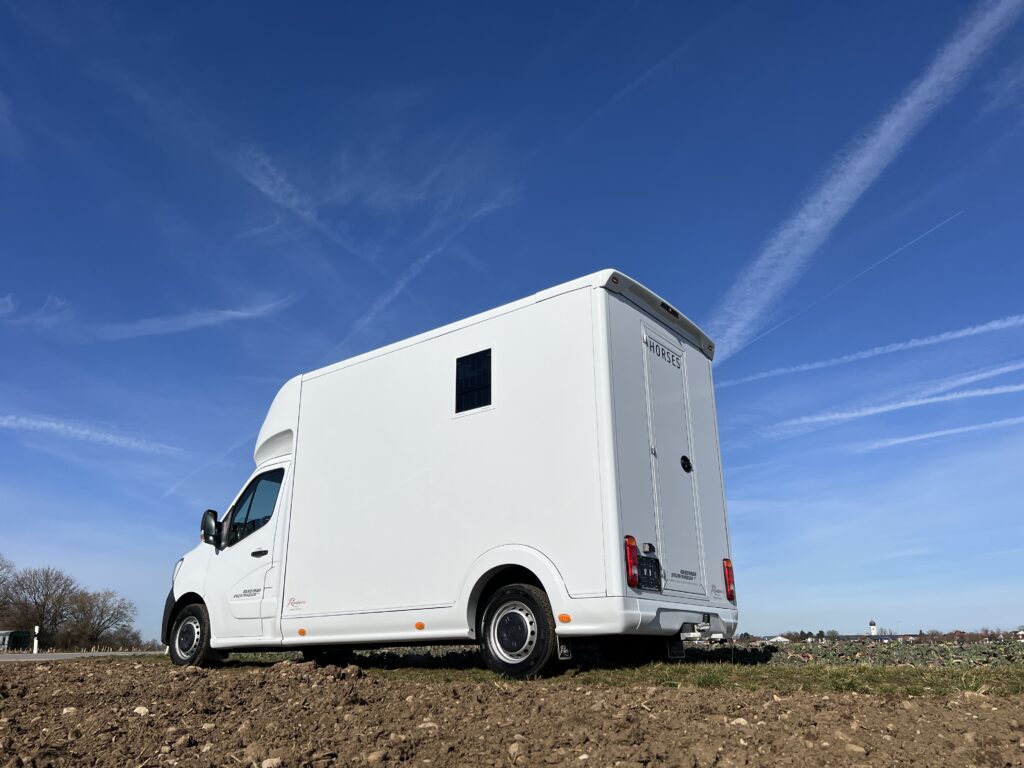Renault Master Pferdetransporter ROELOFSEN YORSE nur noch 1x vorhanden SONDERPREIS