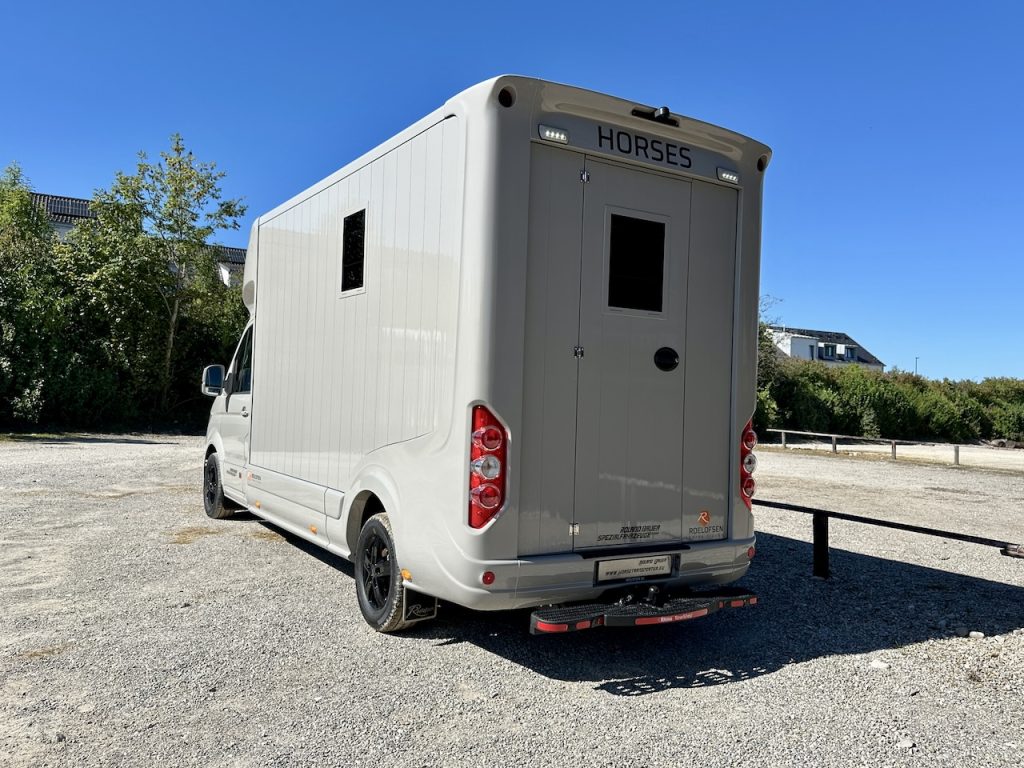 MAN Roelofsen Parados Sport XL 2-Pferdetransporter Automatik Neu LKW