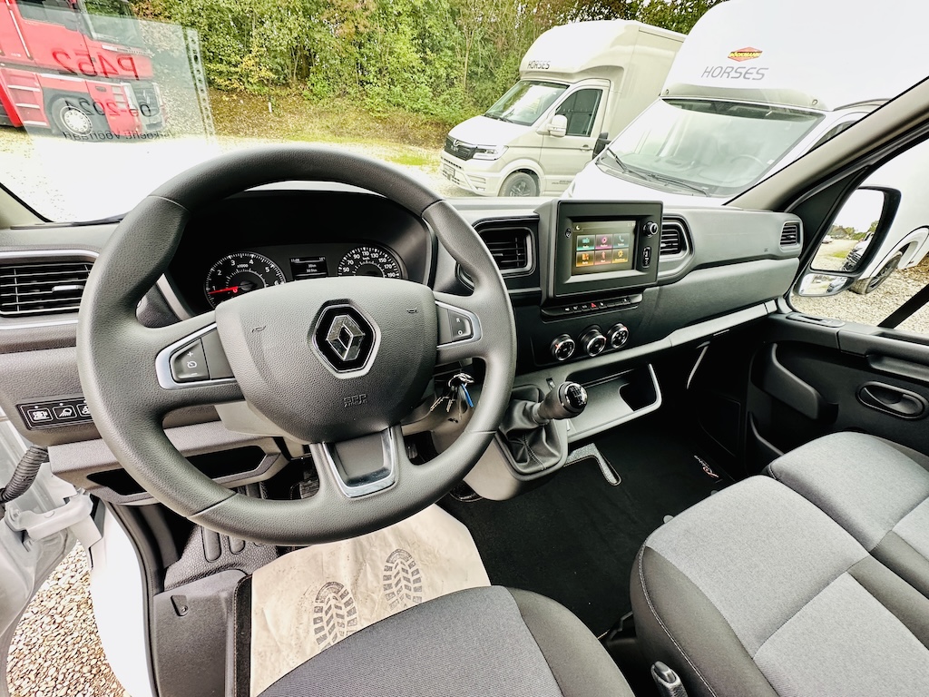 Renault Roelofsen Yorse 2-Pferdetransporter 3,5to. 165PS mautfrei hohe Zuladung LKW NEU