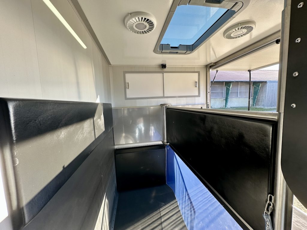 Ford Roelofsen Parados Sport 2-Pferdetransporter - Final Deluxe Edition - Automatik - Sofort verfügbar!