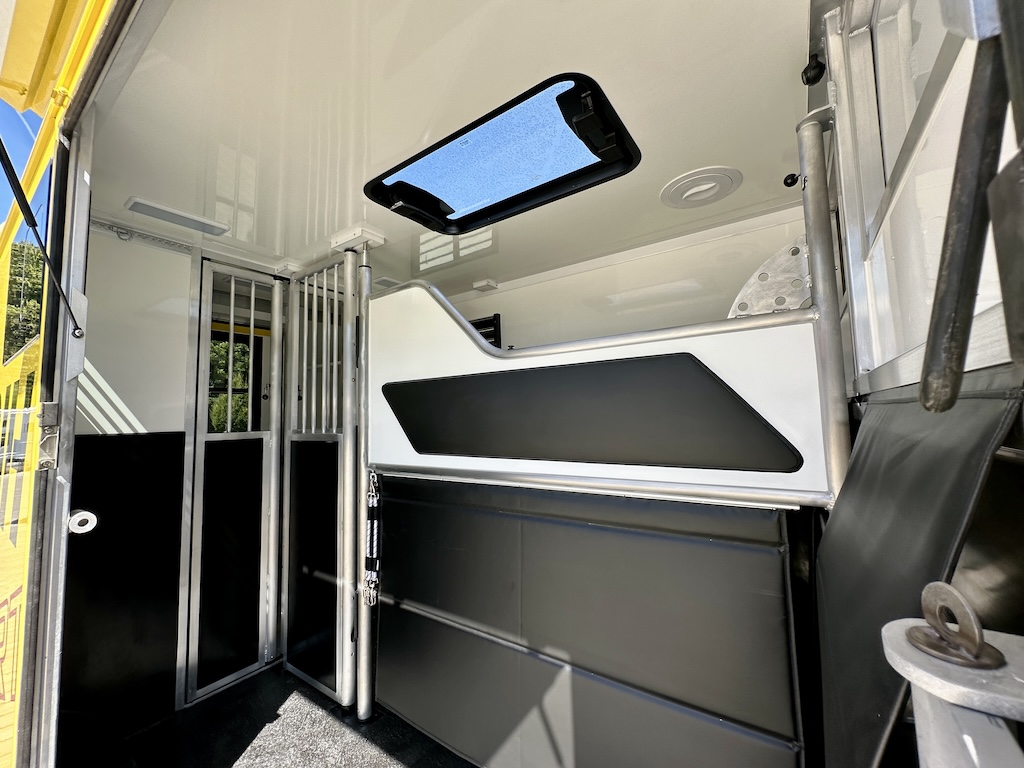 Mercedes-Benz Sprinter 419 CDI RJH Sport 2-Pferdetransporter LKW - neuwertiger Vorführer