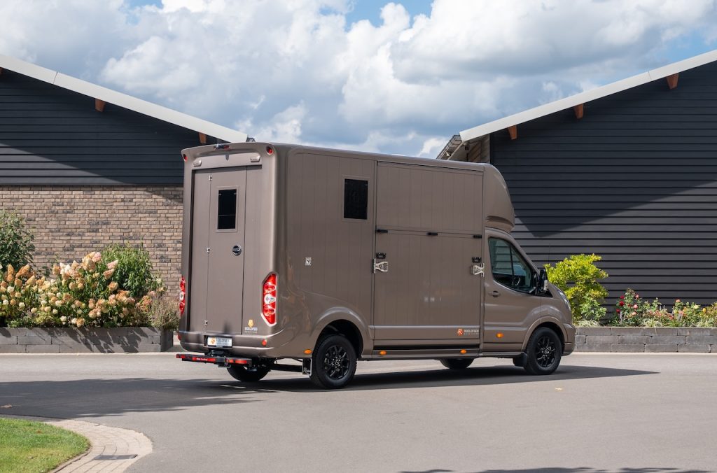 Ford Roelofsen Parados Sport 2-Pferdetransporter - Final Deluxe Edition - Automatik - Sofort verfügbar!