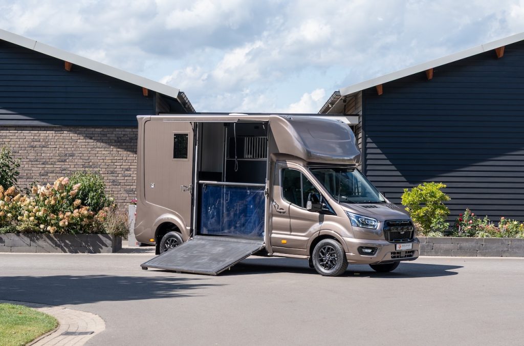 Ford Roelofsen Parados Sport 2-Pferdetransporter - Final Deluxe Edition - Automatik - Sofort verfügbar!