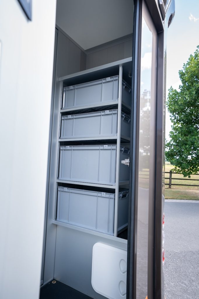 Ford Roelofsen Parados Sport 2-Pferdetransporter - Final Deluxe Edition - Automatik - Sofort verfügbar!