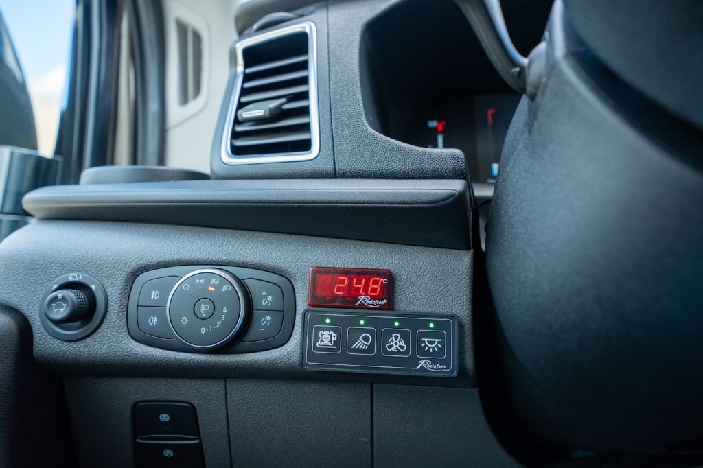 Ford Roelofsen Parados Sport 2-Pferdetransporter - Final Deluxe Edition - Automatik - Sofort verfügbar!