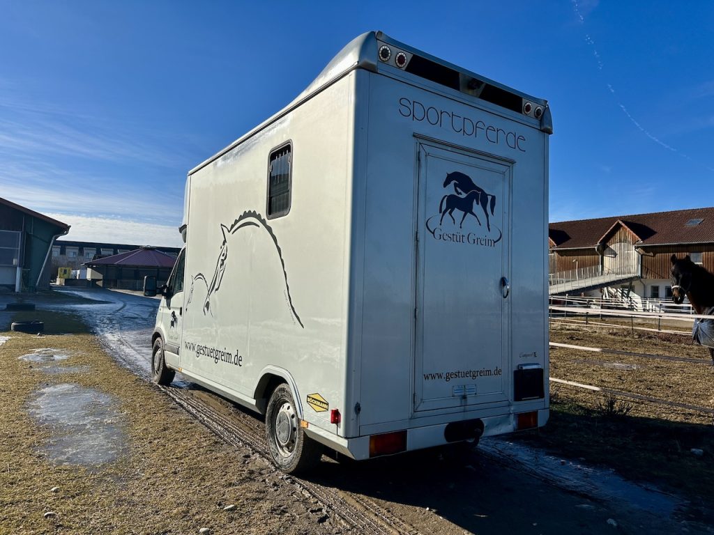 Renault Master Böckmann 2-Pferdetransporter Compact Automatik