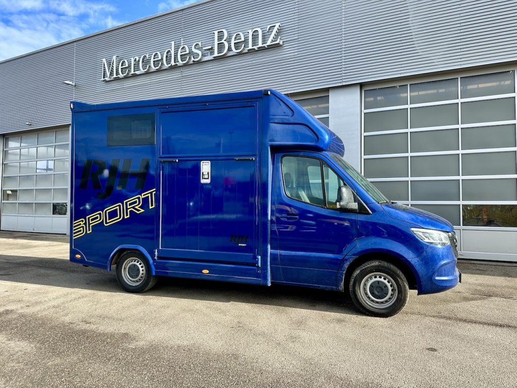 Mercedes-Benz 419 Sprinter 2-PFERDETRANSPORTER RJH SPORT 3,5t 190PS Automatik LKW