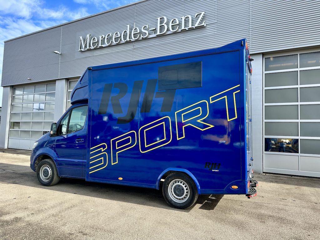 Mercedes-Benz 419 Sprinter 2-PFERDETRANSPORTER RJH SPORT 3,5t 190PS Automatik LKW