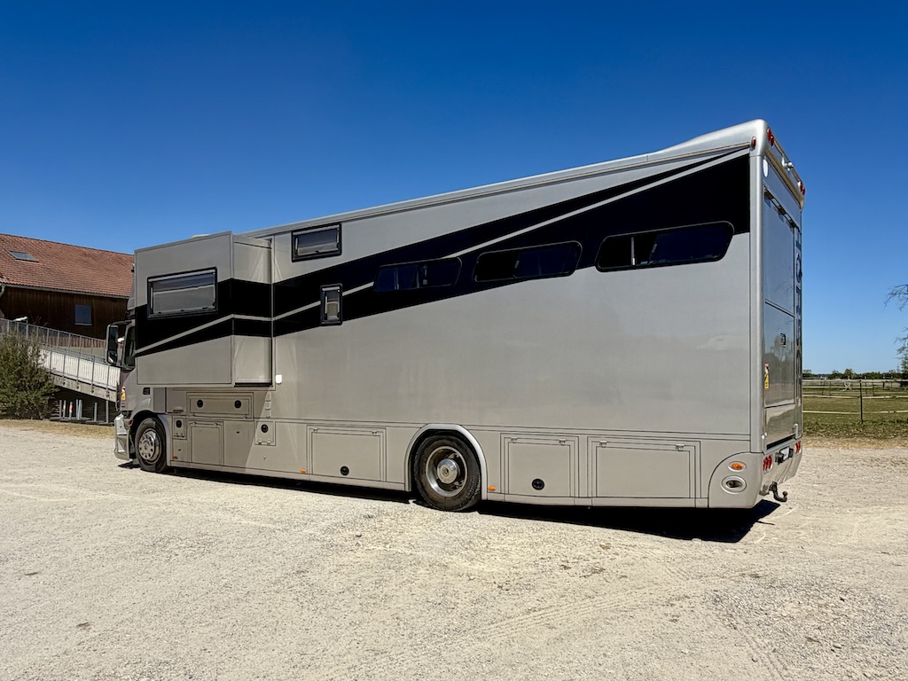 Mercedes-Benz Antos 1836 RJH Pferdetransporter 5-Pferde Slide-Out LKW- Im Kundenauftrag