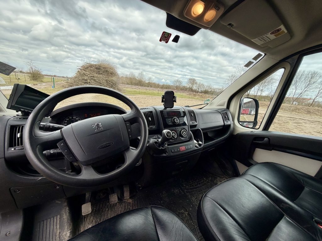 Peugeot Boxer Equitrek Sonic 2-Pferdetransporter LKW - Gebrauchtfahrzeug im Kundenauftrag