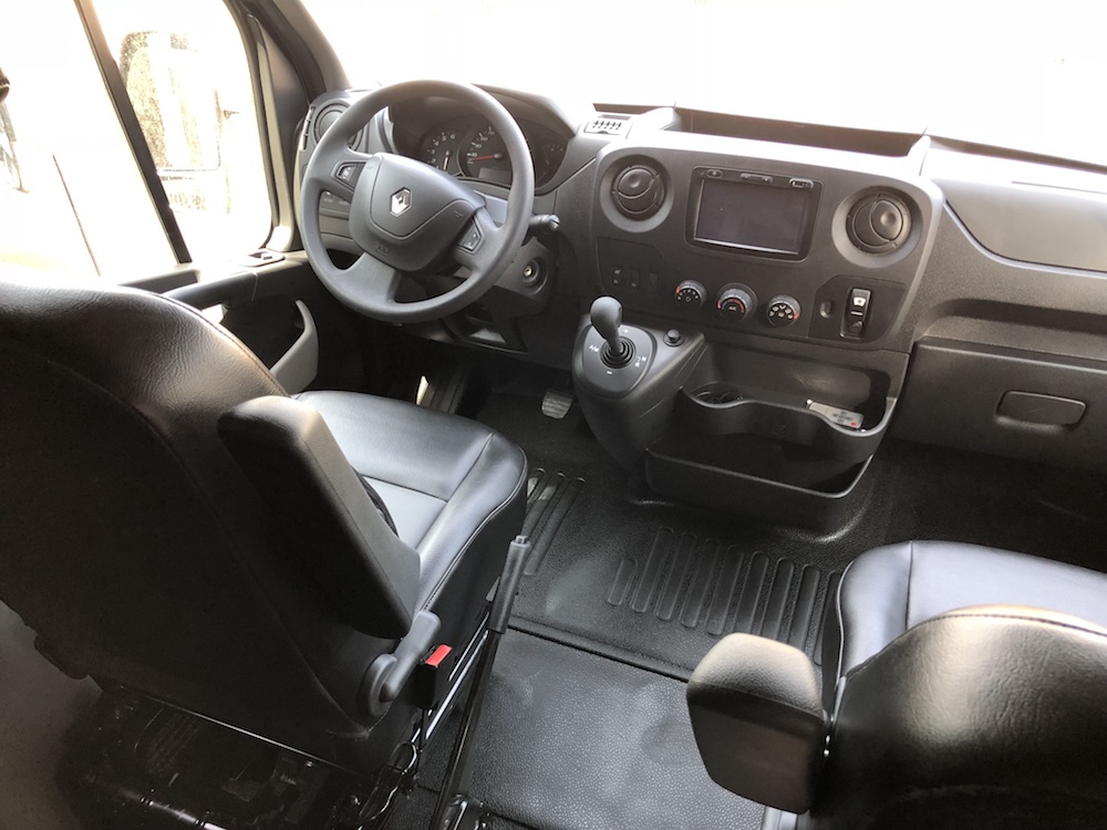 Renault Master EQUITA 2-Pferdetransporter 5-Sitzer Automatik