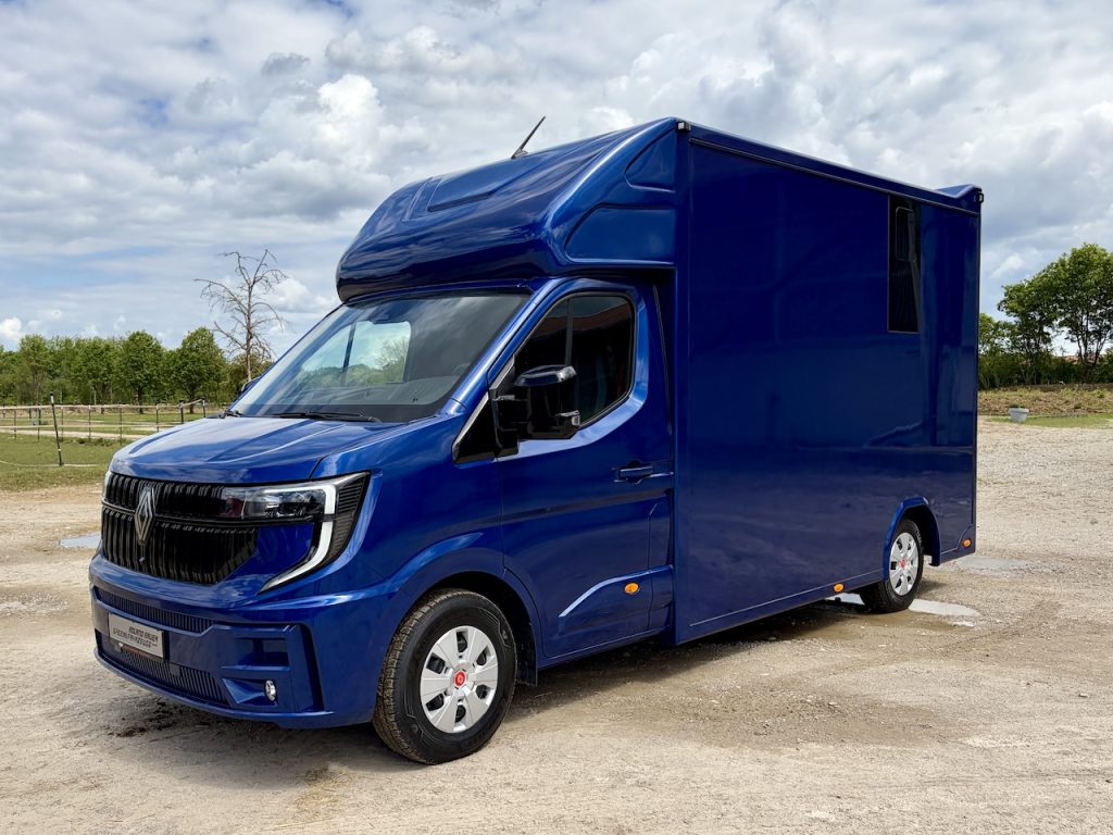 Renault Master RJH Sport 2-Pferdetransporter - neues Modell mit Automatik - sofort verfügbar!