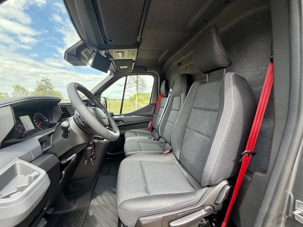 Renault Master RJH Sport 2-Pferdetransporter - neues Modell mit Automatik - sofort verfügbar!
