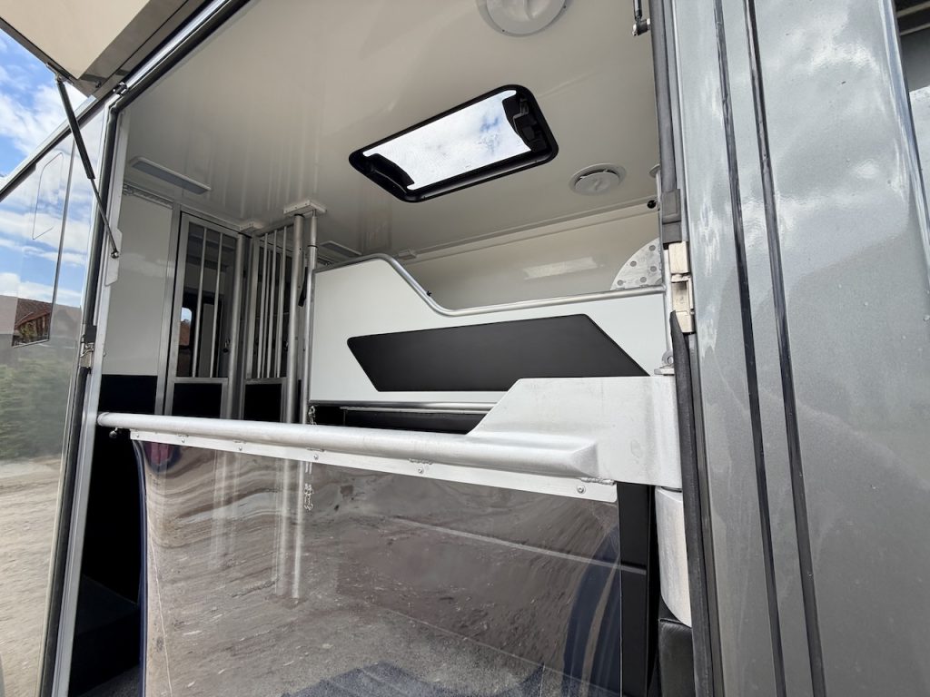 Renault Master RJH Sport 2-Pferdetransporter - neues Modell mit Automatik - sofort verfügbar!