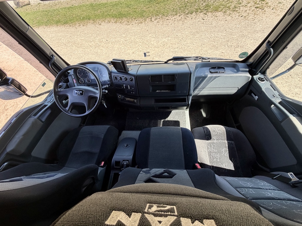 MAN TGL 8.180 Pferdetransporter 4 Pferde Wohnkabine Automatik WC Dusche LKW - Top Gebrauchtfahrzeug