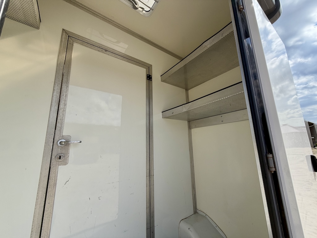 Citroen Jumper 2-Pferdetransporter Gebrauchtfahrzeug 3-Sitzer