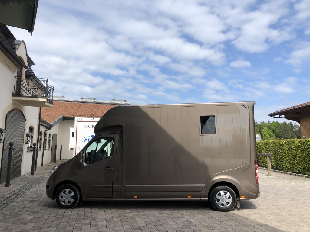Renault Roelofsen Parados 2-Pferdetransporter Automatik LKW - Gebrauchtfahrzeug