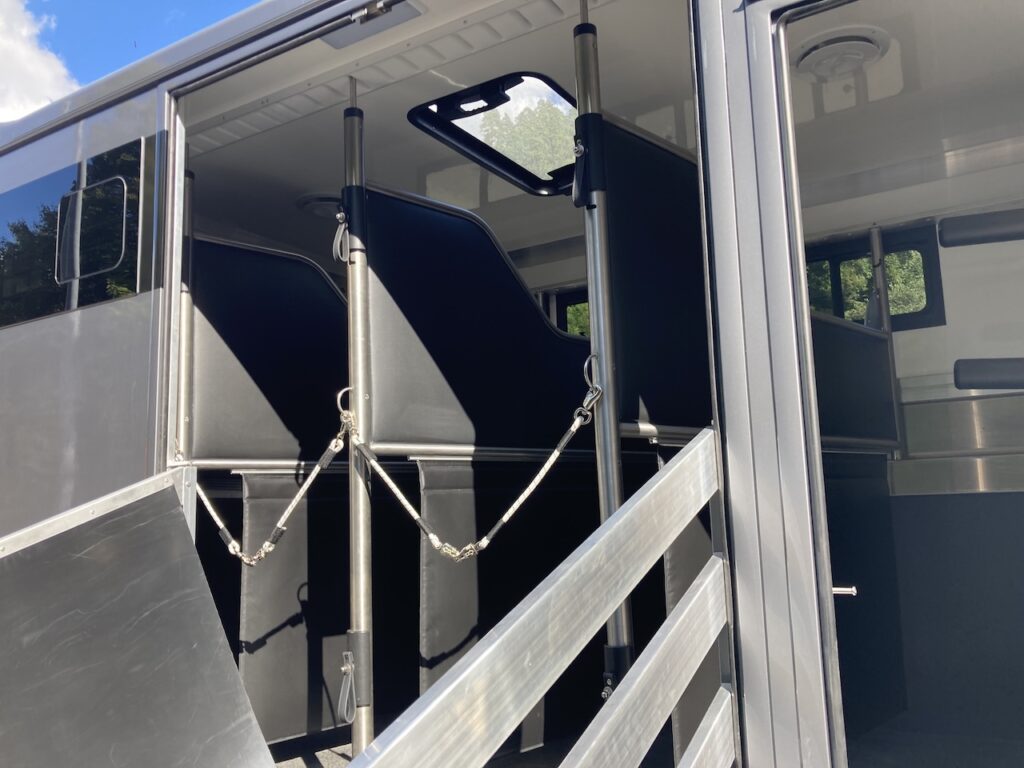 IVECO Daily RJH Sport Pro H3 Pferdetransporter Wohnkabine LKW - Gebrauchtfahrzeug