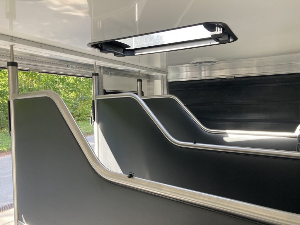 IVECO Daily RJH Sport Pro H3 Pferdetransporter Wohnkabine LKW - Gebrauchtfahrzeug