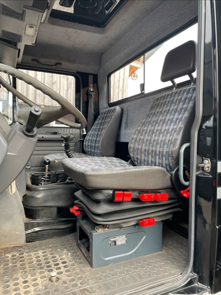 Mercedes-Benz Unimog U418 sehr gepflegter Zustand TÜV neu