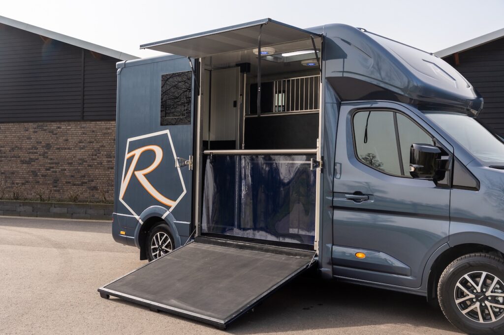 Renault Roelofsen Parados 2-horse transport automatic NEW