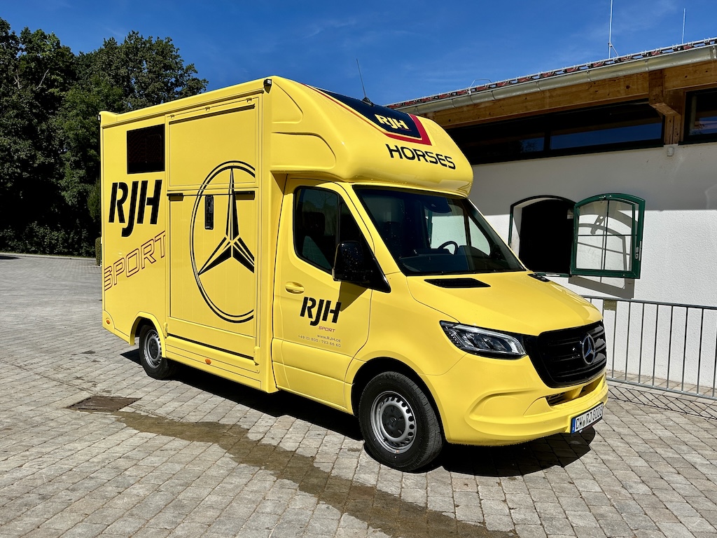Mercedes-Benz Sprinter 419 CDI RJH Sport 2-horse transporter 3.5t - Show vehicle