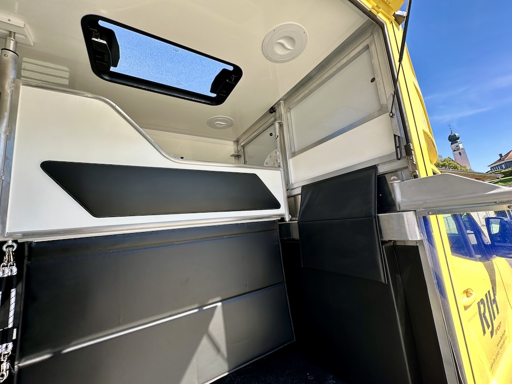 Mercedes-Benz Sprinter 419 CDI RJH Sport 2-horse transporter 3.5t - Show vehicle